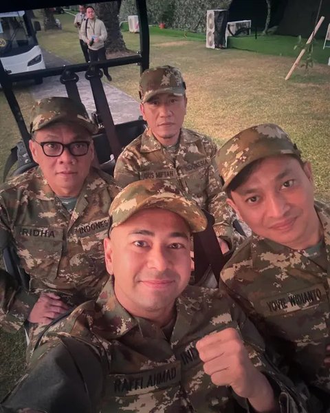 Gagah Berseragam Komcad, 6 Potret Raffi Ahmad Pose Bareng Prabowo, Gibran hingga Mayor Teddy saat Retreat Kabinet Merah Putih