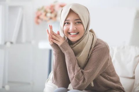 Ingatkan Para Perempuan Pilih Pakaian yang Tepat, Ustadz Das'ad Latif: Jangan Sempit-Sempit Ya!