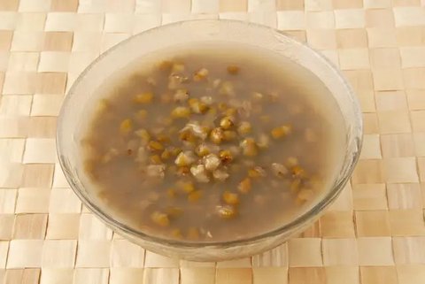 Buat Kacang Hijau Empuk dalam 7 Menit Tanpa Direndam