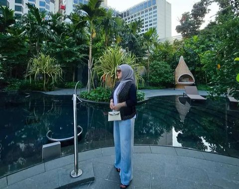 Betah di Singapura, 6 Potret Cantik Syahrini Terbaru Usai Melahirkan: Berat Badan Kembali Ideal