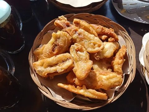 Tanpa Baking Soda, Ini Rahasia Pisang Goreng Tetap Renyah dan Gurih