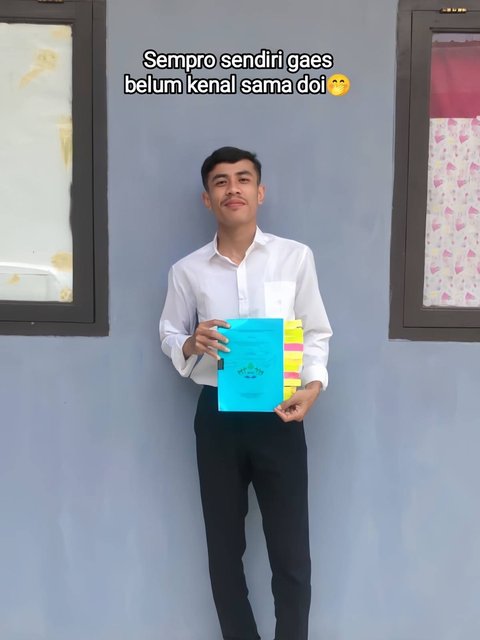 Pria Ini Bagikan Kisah Perjalanan Cintanya hingga Berhasil Lamar Kekasih, Unggahannya Viral