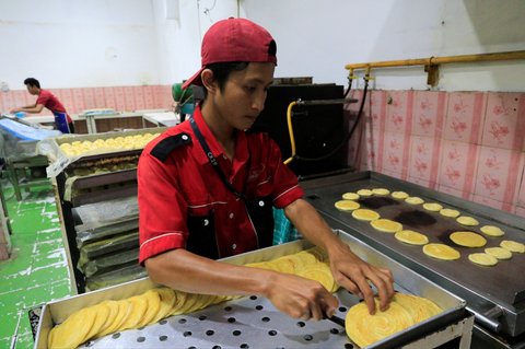 FOTO: Jurus UMKM di Bogor Hemat Biaya Listrik dan Dukung Keberlanjutan Lingkungan dengan PLTS Atap