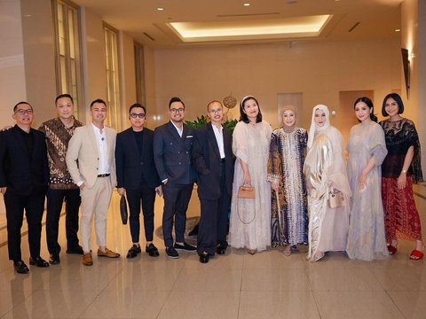 Potret Nagita Slavina Tampil Cantik & Elegan Dalam Balutan Dress Rp125 Juta di Pernikahan Yislam Kakak Fadil Jaidi