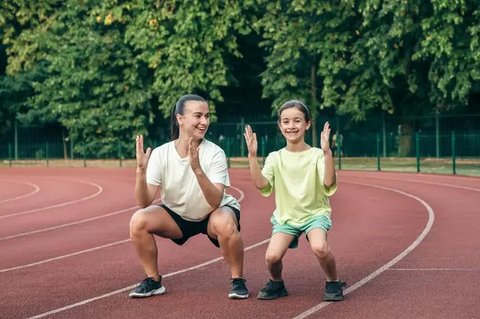 4 Gaya Parenting yang Umum hingga Kontroversial, Ketahui Dampaknya Pada Anak