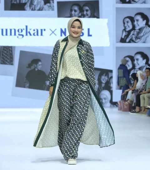 Cantik dan Bikin Pangling, 6 Pesona Titik Kamal dan Nabila Syakieb Tampil Berhijab di JFW 2025