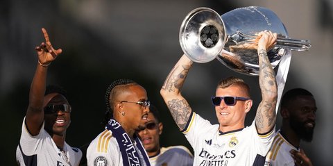 Toni Kroos Anggap Ballon d'Or Tidak Penting, Ini Alasannya