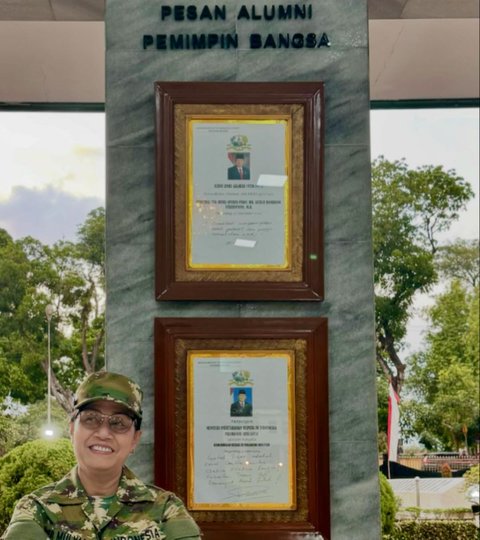 Sri Mulyani Temukan Dua Foto Taruna Akmil Pensiun Jenderal TNI, Tulis Pesan Mendalam Bikin Merinding