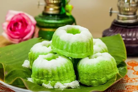 Cara Membuat Kue Kukus Legendaris dengan Bahan Sederhana, Cocok untuk Sajian Keluarga