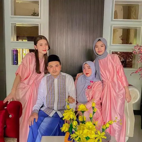 6 Potret Bahagia dan Harmonis Keluarga Haldy Sabri Sebelum Menikah dengan Irish Bella