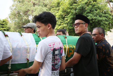 Wasiat Mendiang Ayah Uya Kuya untuk Anaknya yang Kini Jadi Anggota DPR