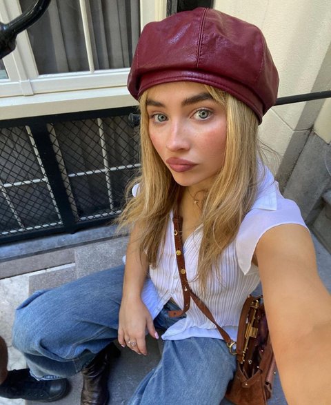 Sabrina Carpenter, Transformasi dari Bintang Disney Menjadi Sorotan Dunia Pop