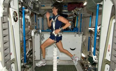 Mengenal Sunita Williams, Astronaut Wanita Kedua dengan Rekor Waktu Terlama di Luar Angkasa