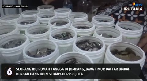 Kisah Haru Ibu Rumah Tangga Asal Jombang Daftar Umrah Pakai Uang Koin Rp30 Juta, Hasil Nabung 4 Tahun dari Sisa Belanja