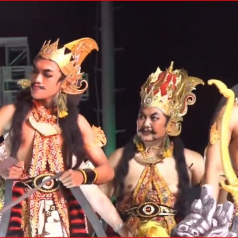 Intip Serunya Acara Wayang Jogja Night Carnival 2024, Dihadiri Langsung oleh Sultan HB X