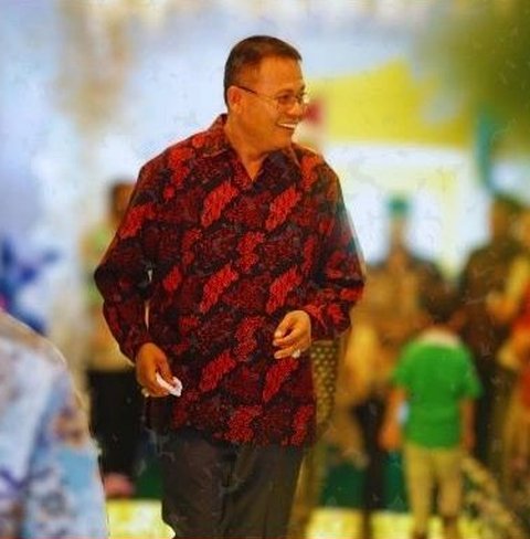 Sosok Haji Arlan, Pengusaha Karet dan Calon Wali Kota Prabumulih yang Kenalkan 4 Istri saat Kampanye