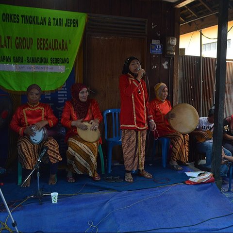 Mengenal Tingkilan, Ketika Warga Kutai Berbalas Pantun Sambil Bermain Musik Gambus