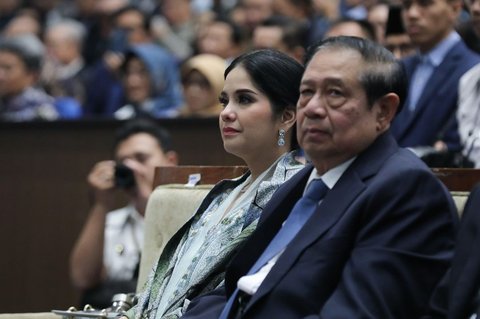 Ceritakan Perjuangan AHY Raih Gelar Doktor, Annisa Pohan Sebut Sang Suami Sosok Ajaib