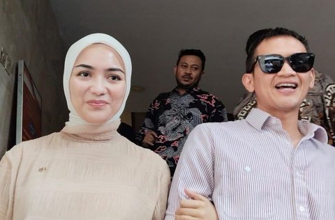 Senyum Manis Citra Kirana saat Dampingi Rezky Aditya Hadapi Kasus Dugaan Penelantaran Anak: Dapat Julukan Istri Panutan