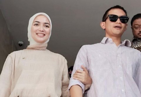 Senyum Manis Citra Kirana saat Dampingi Rezky Aditya Hadapi Kasus Dugaan Penelantaran Anak: Dapat Julukan Istri Panutan