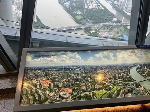 Suasana Guangzhou dari Ketinggian 488 Meter di Canton Tower, Pemandangannya Memanjakan Mata