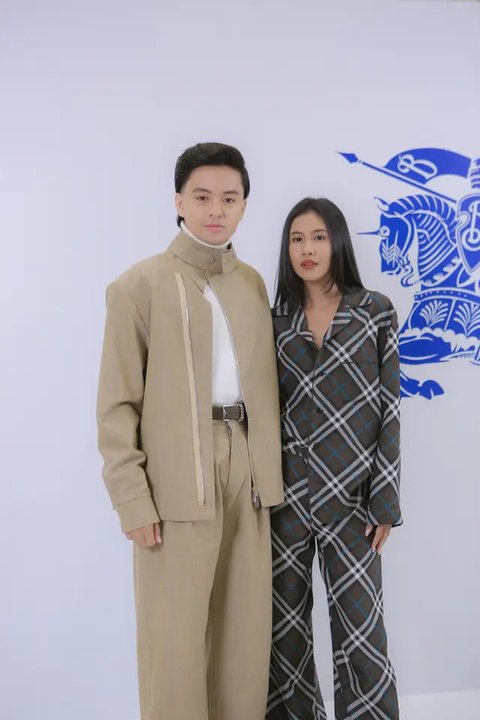 Deretan Outfit Couple Artis di Acara Burberry Outerwear 2024 Jakarta