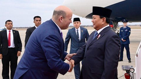 Tak Lagi jadi Ajudan, Begini Sikap Spontan Mayor Teddy saat WNI di Amerika Ingin Foto Bareng Prabowo