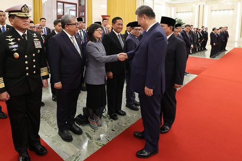 Penampilan Prof Stella Temani Prabowo ke Tiongkok Curi Perhatian, Sepatunya Ramai jadi Pembicaraan