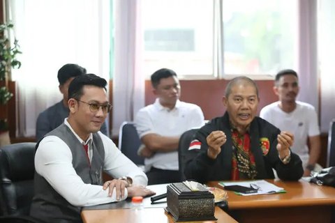 Respons Denny Sumargo Dilaporkan Farhat Abbas ke Polisi, Akui Siap Menghadapinya