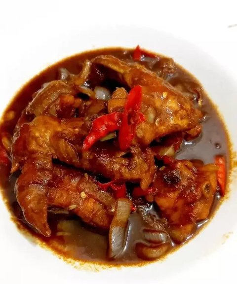 Cocok untuk Hidangan Keluarga, ini 7 Resep Semur Ayam Kecap yang Enak dan Bikin Boros Nasi