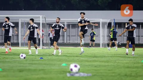 FOTO: Semangat Kevin Diks Gabung Timnas Indonesia, Baru Mendarat di Tanah Air Langsung Ikut Latihan