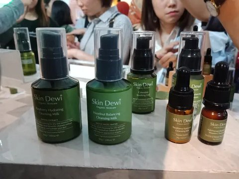 Panduan memilih skincare yang aman untuk anak usia 7 tahun dan cara perawatan yang tepat.