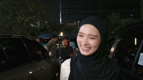 Gelar Dokter HC Raffi Ahmad, Inara Rusli Sebut Itu Layak Dihormati