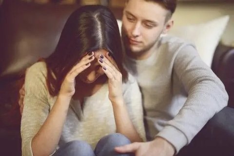 5 Cara Pria Menunjukkan Cinta yang Tulus Tanpa Mengucapkan Kata-kata