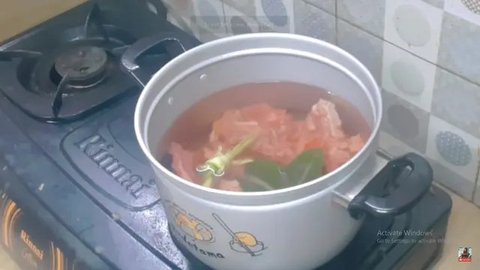 Tips Memasak Iga Sapi Tanpa Presto, Empuk dan Lezat