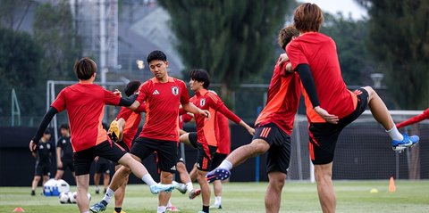 Pelatih Jepang Instruksikan Gempur Gawang Maarten Paes dengan Tembakan Jarak Jauh