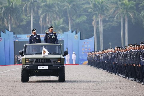 Penampilan Gagah Menko AHY Berseragam Pangkat Bintang Empat Lantik Perwira Transportasi