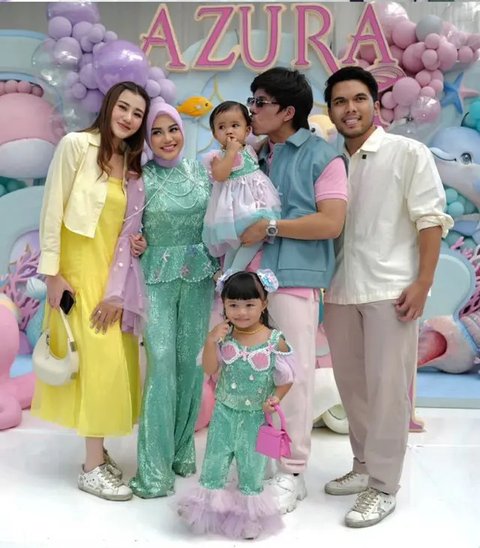 Potret Pasangan Artis Hadir di Pesta Ulang Tahun Kedua Azura, Anak Atta Halilintar dan Aurel Hermansyah