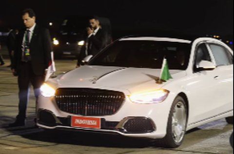 Penampakan Mobil Super Mewah yang Disiapkan Buat Prabowo saat Tiba di Brazil