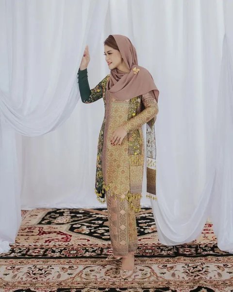 Inspirasi Baju Kurung dan Kebaya Pesona Tradisional, Busana Elegan untuk Berbagai Acara