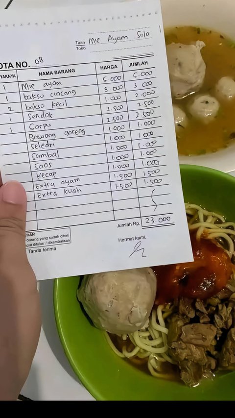 Pengunjung Rumah Makan Kaget Lihat Nota Pembayaran, Sendok, Bawang Goreng Hingga Seledri Sampai Ditulis & Dihitung