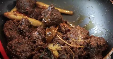 Cara Memasak Rendang Supaya Rasanya Enak Seperti di Rumah Makan Padang, Tak Perlu Menumis Bumbu