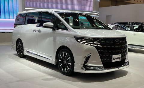 Innova Zenix Mendominasi Pasar Kendaraan Hybrid, Santa Fe Mengalahkan CR-V e:HEV