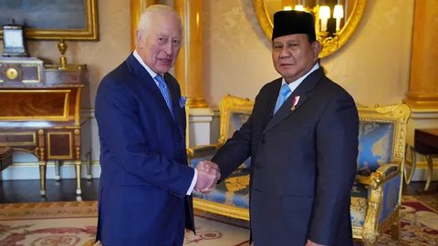 FOTO: Momen Raja Inggris Charles III Sambut Hangat Kunjungan Prabowo di Istana Buckingham