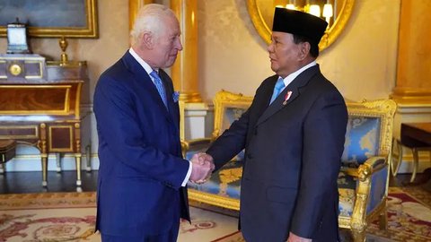 FOTO: Momen Raja Inggris Charles III Sambut Hangat Kunjungan Prabowo di Istana Buckingham