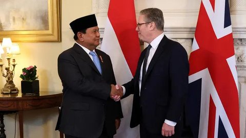 FOTO: Senyum Hangat PM Keir Starmer Bertemu Prabowo, Bahas Peningkatan Kerja Sama Inggris-RI