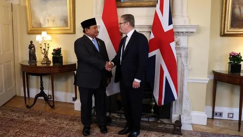 FOTO: Senyum Hangat PM Keir Starmer Bertemu Prabowo, Bahas Peningkatan Kerja Sama Inggris-RI