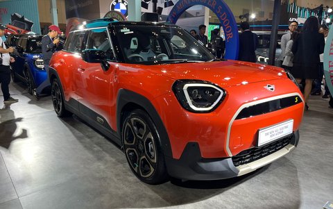 Mini Aceman SE dan Mini Cooper S 5-Pintu Dipamerkan di GJAW 2024, Ini Harga dan Spesifikasinya