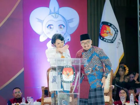 Cantik Mempesona dengan Kebaya Buatan Lokal, 6 Potret Krisdayanti saat Debat Pilkada Kota Batu: Kehadiran Raul Lemos Jadi Sorotan