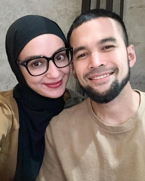 Kocak! Dikenal Sebagai Pasangan Romantis dan Harmonis, Shireen Sungkar dan Teuku Wisnu Malah Lupa Tanggal Penikahan